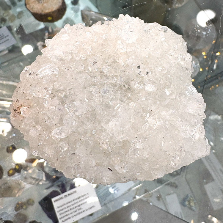 APOPHYLLITE BLANCHE PLATE